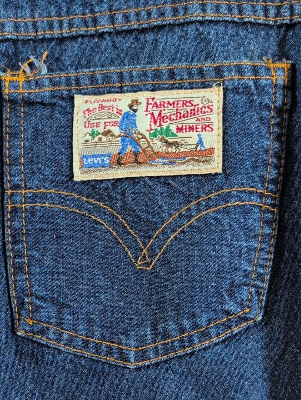 Levi's Vintage 1970s Dark Blue Denim A-Line Skirt with Front Slit Size 7